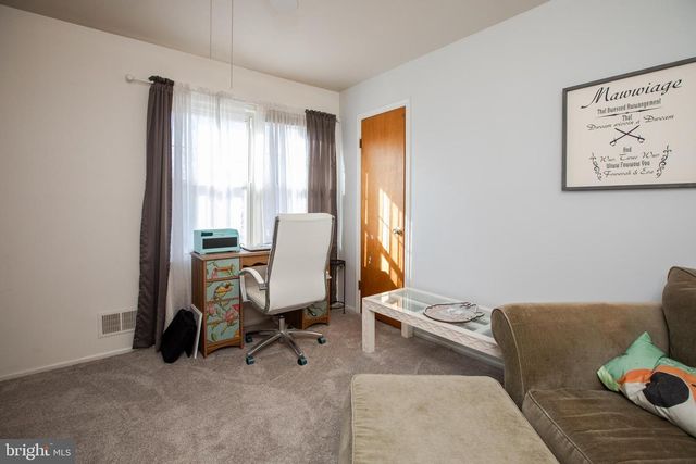 2 ALBERT E BONACCI DR, Hamilton, NJ 08690