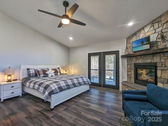 600 Pinewood Drive, Waynesville, NC 28786