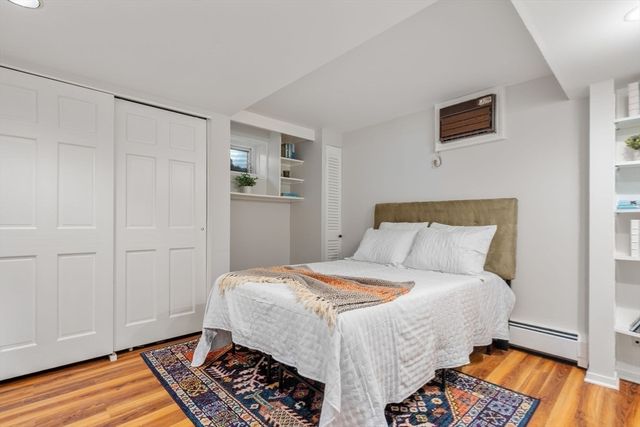 19 Duggan Dr, Framingham, MA 01702