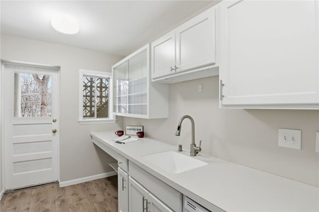 81 Lost Mountain Trail, Penfield, NY 14625