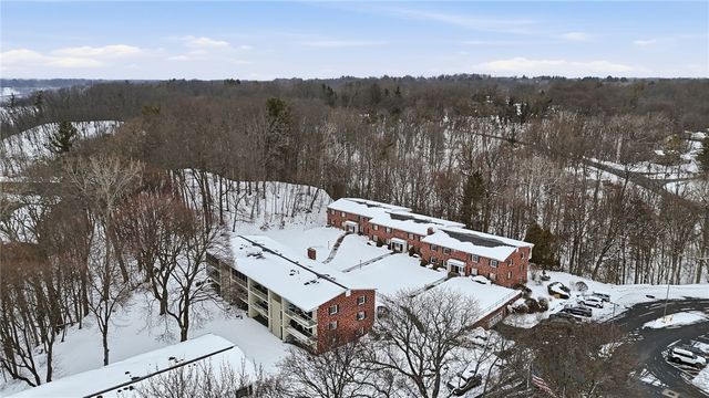 81 Lost Mountain Trail, Penfield, NY 14625