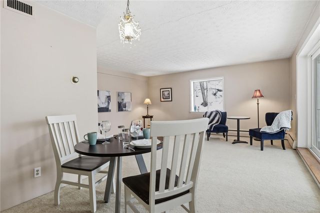 81 Lost Mountain Trail, Penfield, NY 14625