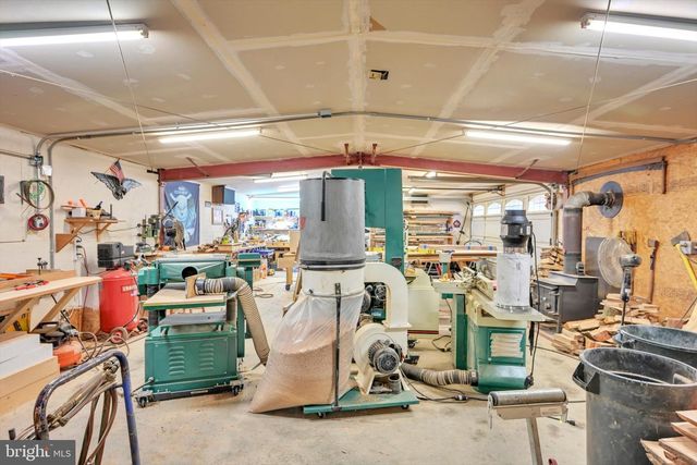 100 N LANCASTER ST, Jonestown, PA 17038