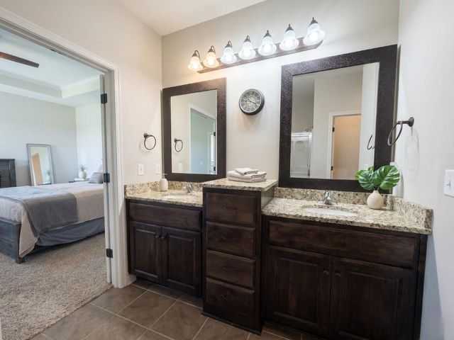 14115 Amanda Lane, Basehor, KS 66007
