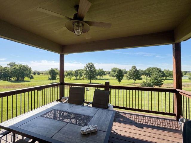 14115 Amanda Lane, Basehor, KS 66007