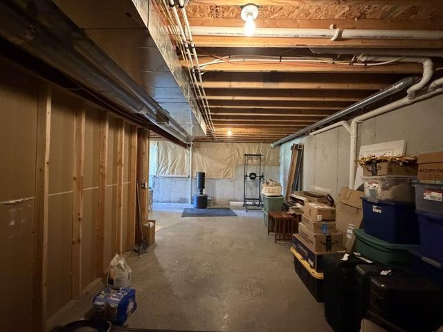 14115 Amanda Lane, Basehor, KS 66007