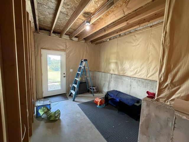 14115 Amanda Lane, Basehor, KS 66007