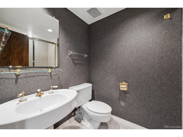 2000 E 12th Ave 11C, Denver, CO 80206