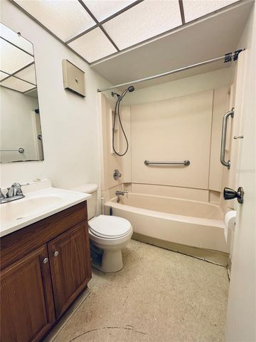 2452 ENTERPRISE ROAD 23, Clearwater, FL 33763