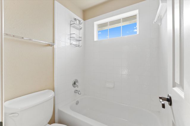 6817 Lake Meadow Lane, Sachse, TX 75048