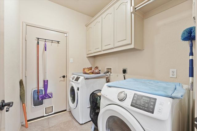 6817 Lake Meadow Lane, Sachse, TX 75048