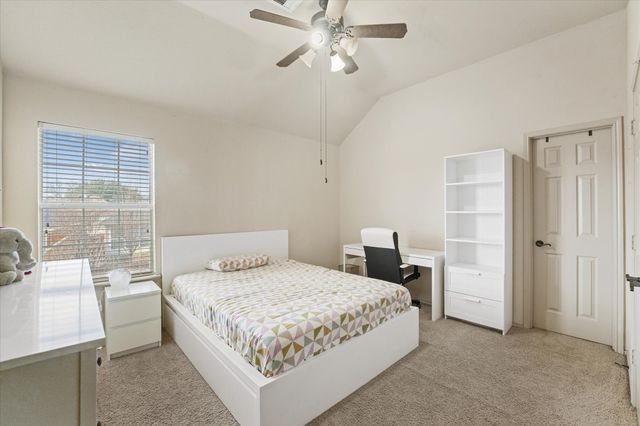 6817 Lake Meadow Lane, Sachse, TX 75048