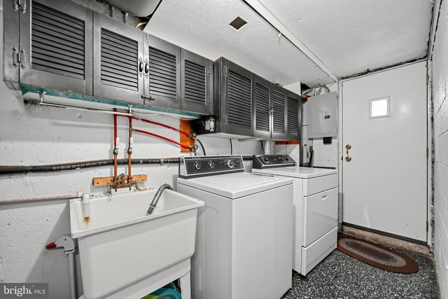8664 JACKSON ST, Philadelphia, PA 19136