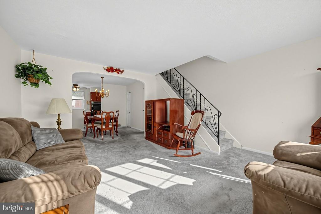 8664 JACKSON ST, PHILADELPHIA, PA 19136 — photo 4