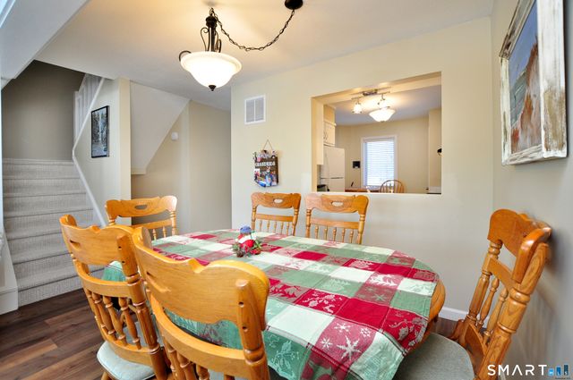 76 Farview Commons, Southbury, CT 06488