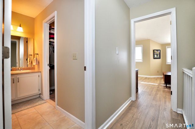 76 Farview Commons, Southbury, CT 06488