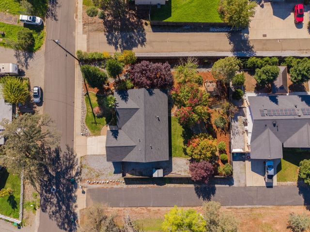 3134 West Street, Shasta Lake, CA 96019