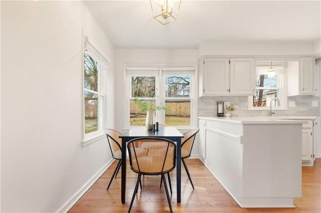 4720 Windsor Street, Roeland Park, KS 66205