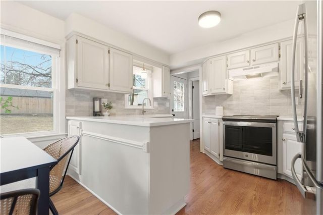 4720 Windsor Street, Roeland Park, KS 66205