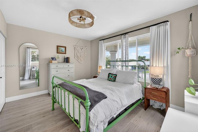 4525 NE 21st Ave 1, Fort Lauderdale, FL 33308