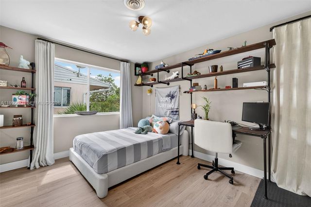 4525 NE 21st Ave 1, Fort Lauderdale, FL 33308