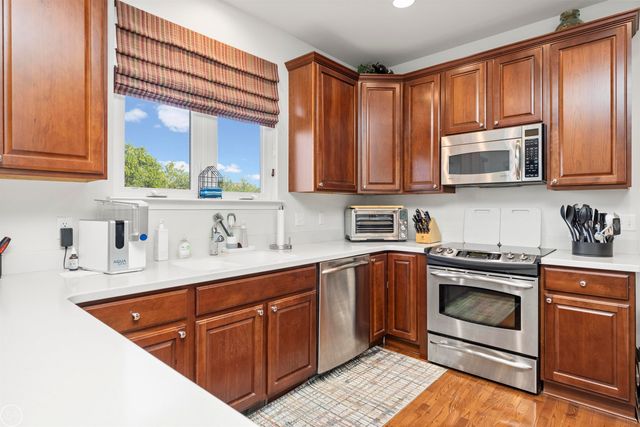 4793 CATALINA Drive, Orion Twp, MI 48359