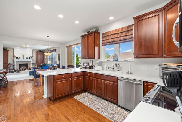 4793 CATALINA Drive, Orion Twp, MI 48359