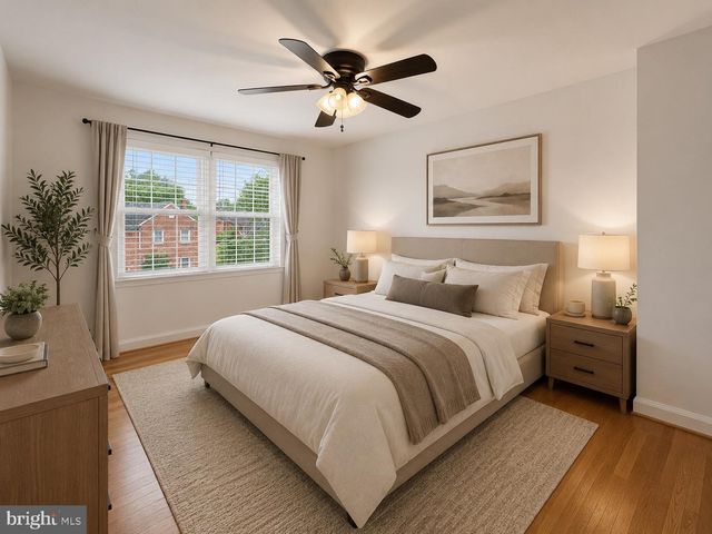 210 STEVENSON LN, Baltimore, MD 21212