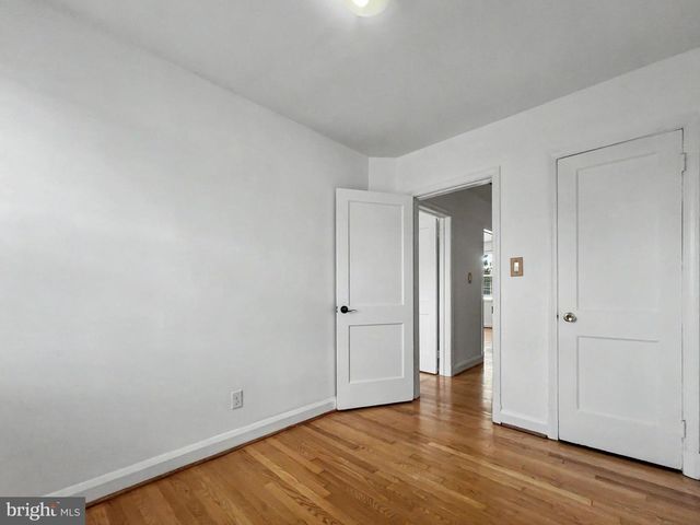210 STEVENSON LN, Baltimore, MD 21212