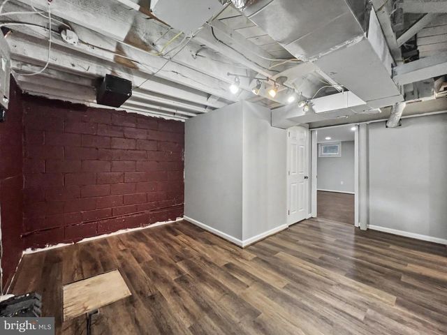 210 STEVENSON LN, Baltimore, MD 21212