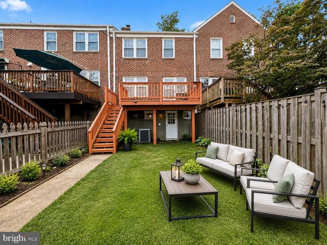 210 STEVENSON LN, Baltimore, MD 21212