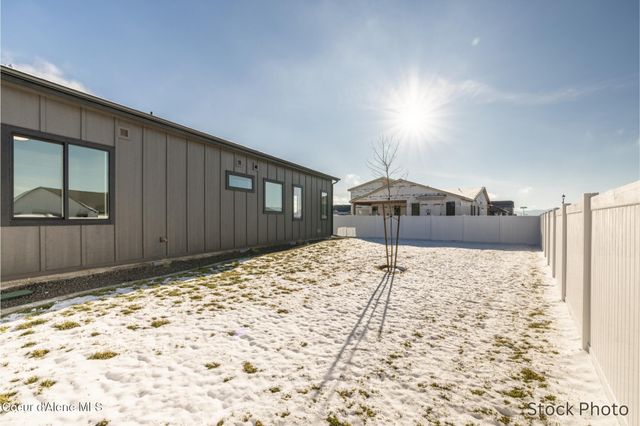 6364 W FREHLEY WAY, Rathdrum, ID 83858
