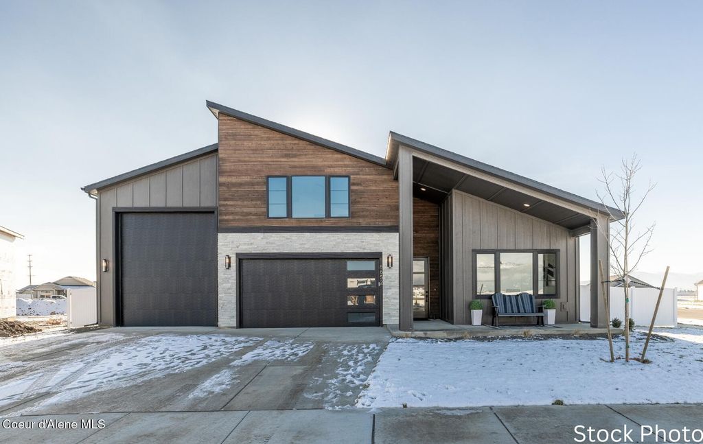 6364 W FREHLEY WAY, Rathdrum, ID 83858