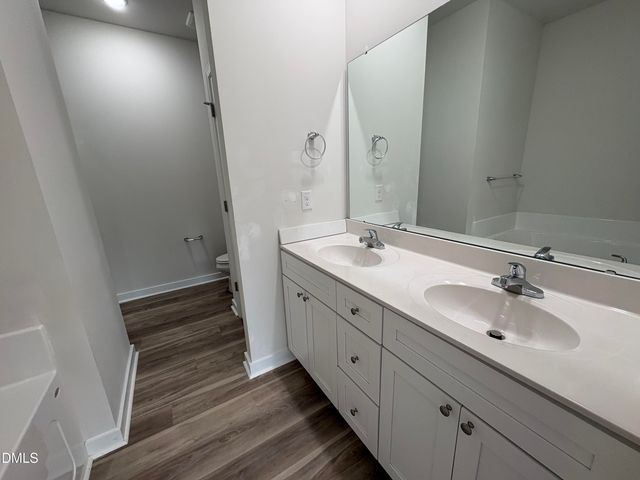 253 Jacobs Ridge Drive, Four Oaks, NC 27524