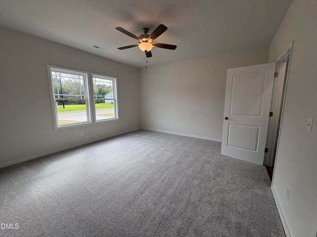 253 Jacobs Ridge Drive, Four Oaks, NC 27524