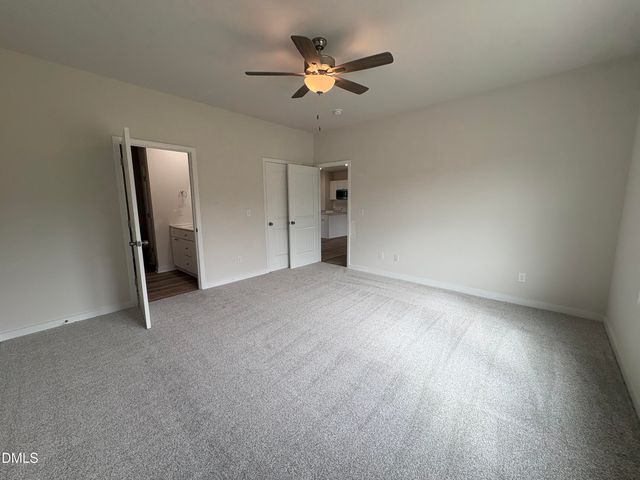 253 Jacobs Ridge Drive, Four Oaks, NC 27524