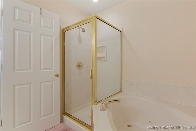 807 S Indiana Avenue 5, Sellersburg, IN 47172