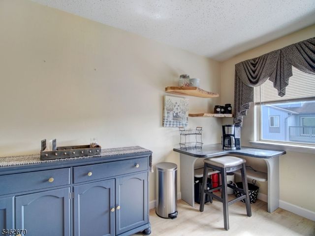 196 Drake Ln 196, Roxbury Twp., NJ 07852