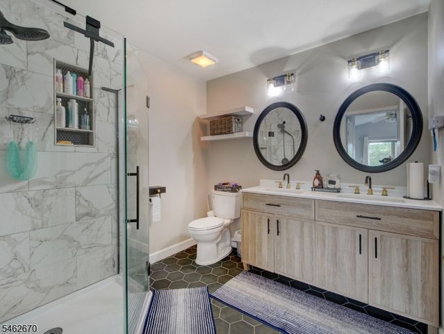 196 Drake Ln 196, Roxbury Twp., NJ 07852