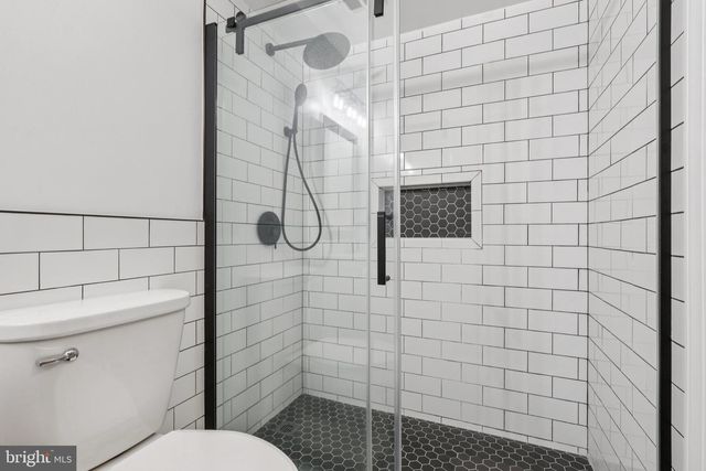 165 WYNDHAM PL, Robbinsville, NJ 08691