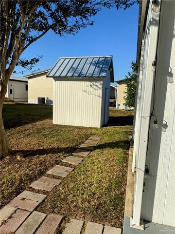 210 Hub Drive, Mission, TX 78574