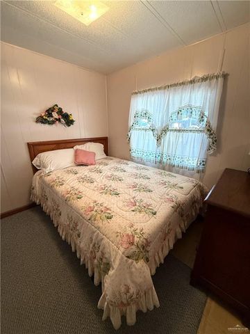 210 Hub Drive, Mission, TX 78574