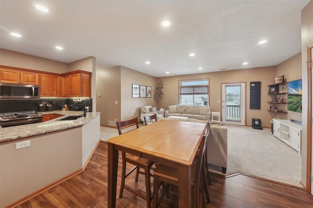 524 Carrie Lane, Altoona, IA 50009