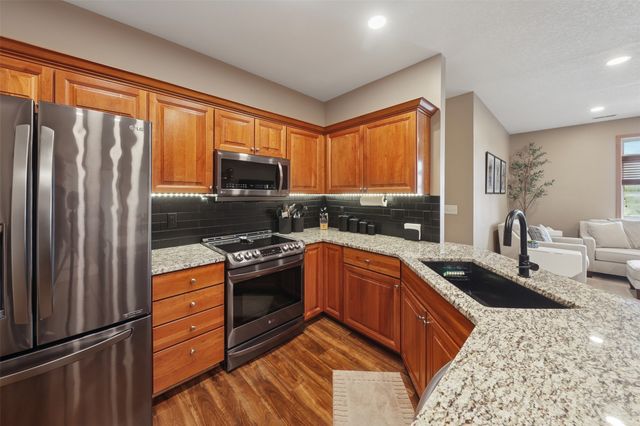 524 Carrie Lane, Altoona, IA 50009