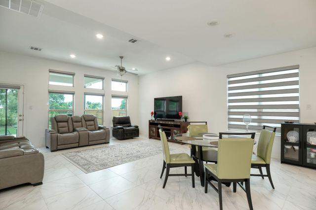 2309 Wooded Run TRL, Georgetown, TX 78628