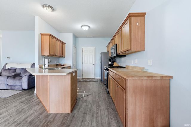 224 Caperiole Place, Fort Wayne, IN 46825