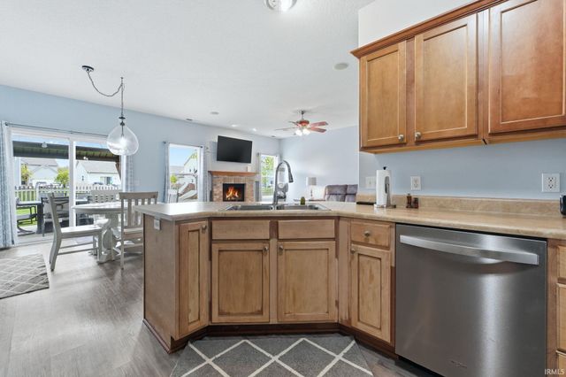 224 Caperiole Place, Fort Wayne, IN 46825