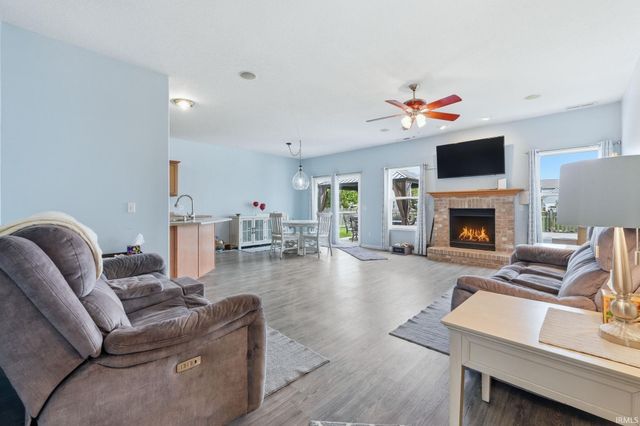 224 Caperiole Place, Fort Wayne, IN 46825
