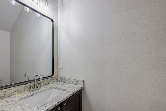 10724 Astor Drive, Fort Worth, TX 76244