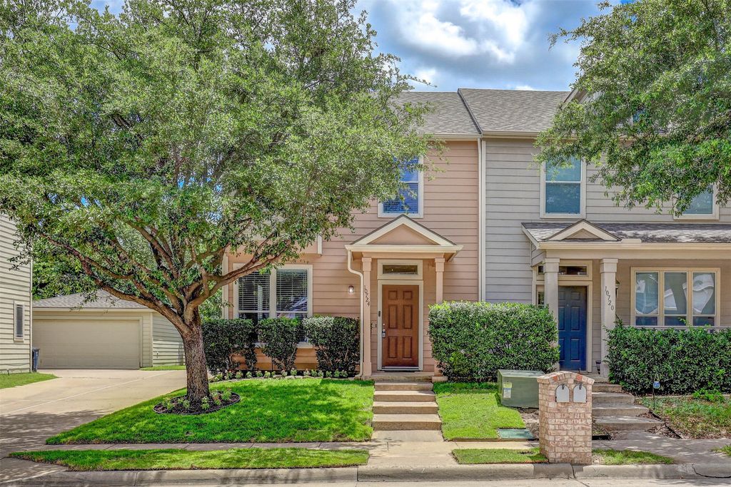 10724 Astor Drive, Fort Worth, TX 76244